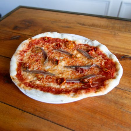 Pizza Acciughe e pomodorini